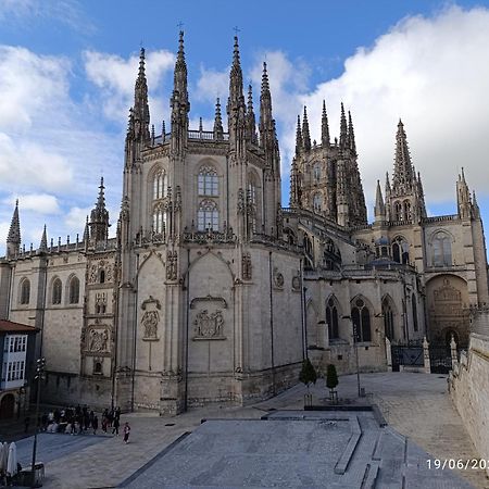 Apartamento Con Encanto En Casco Historico De Бургос Екстер'єр фото